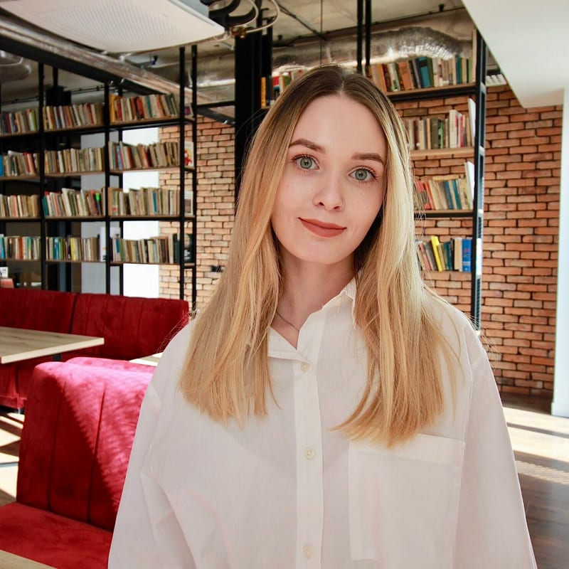 Tina Kushnir — Ekspert ds. nieruchomości, Glory Estate