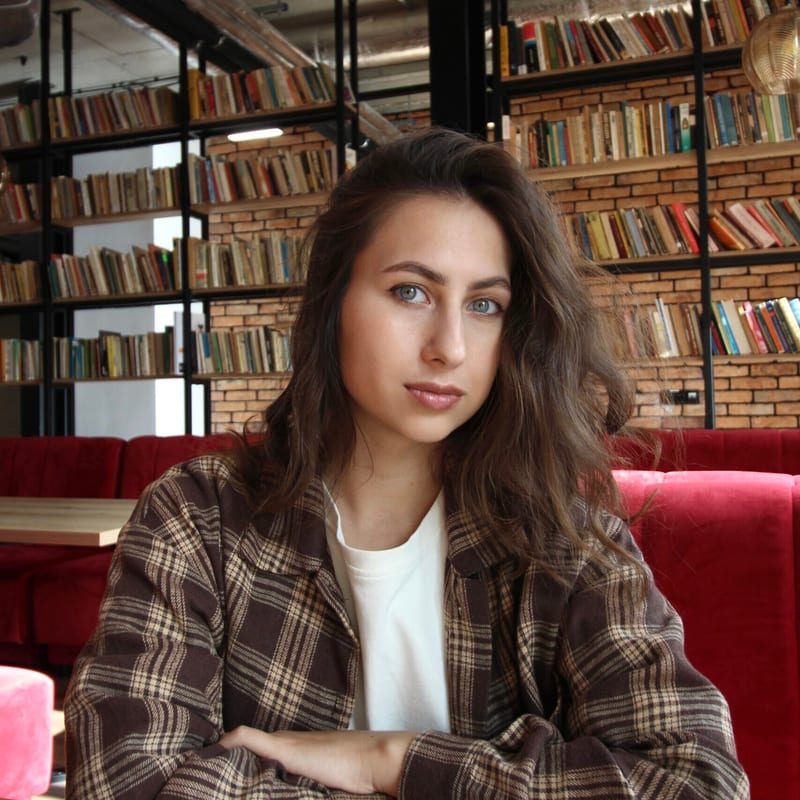 Veranika Trutsko — Ekspert ds. nieruchomości, Glory Estate